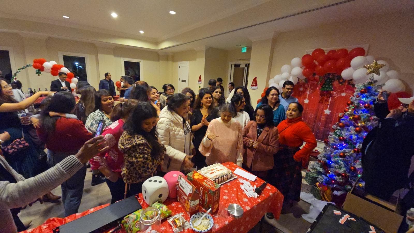 Holiday Party 2025-6